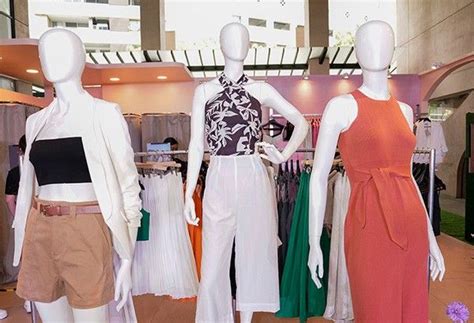 ‘Braless’ outfits big in the Philippines – fashion brand CEO.
